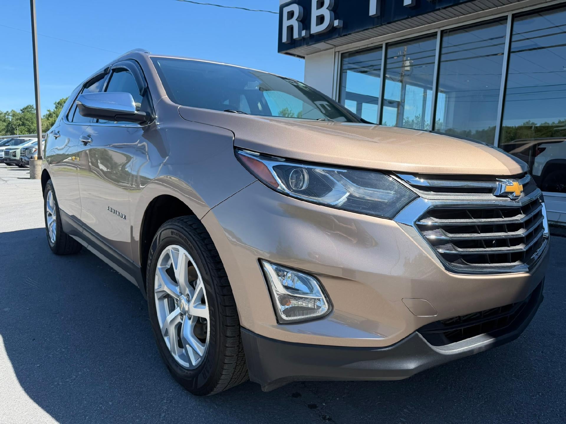 2019 Chevrolet Equinox — rear three-quarter view