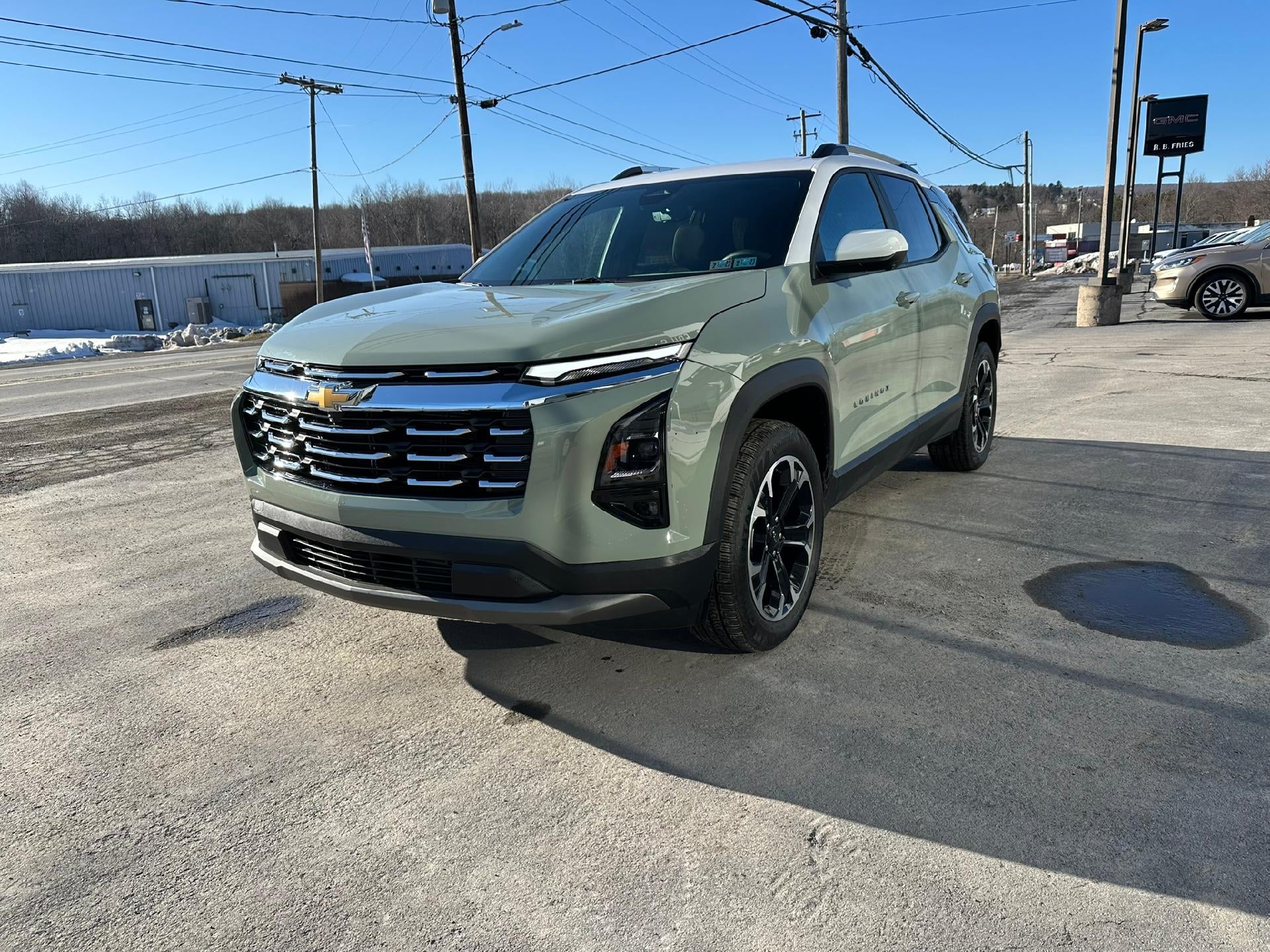 2025 Chevrolet Equinox LT in Cacti Green — front three-quarter view